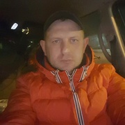 Petka Petrov 41 год (Скорпион) хочет познакомиться в Дюссельдорфе