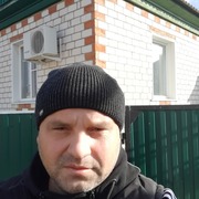 Сергей Воронин 41 год (Козерог) хочет познакомиться в Михайловке