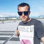 Димон 18 лет (Козерог) Львовский