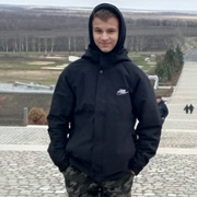 Арсений, 18, Снежное