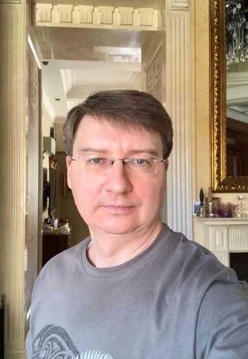 Ma photo - Charles Lucas, 61 de Bucarest (@charleslucas49)
