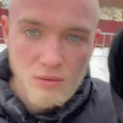 Максим, 20, Белоозёрский