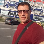 Илхомжон, 41, Москва