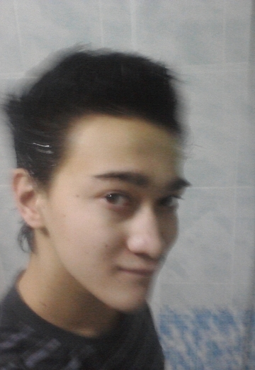 Моя фотография - Арсен, 29 из Киргиз-Мияки (@id388424)