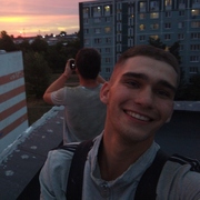 Данил, 21, Можга