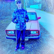 вадим, 23, Верховье