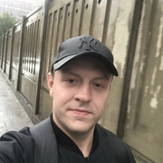 Максим, 26, Москва