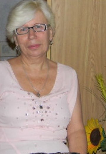 Моя фотография - Лора, 73 из Киев (@lesya1374)