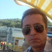 Артём, 58, Сочи