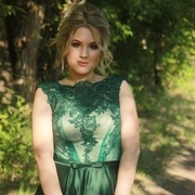 катя, 23, Отрадный