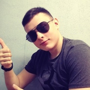Александр, 21, Данилов