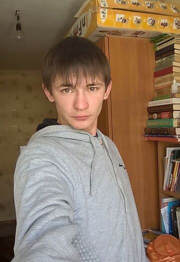 Моя фотография - Алексей Подураев, 29 из Слюдянка (@alekseypoduraev)
