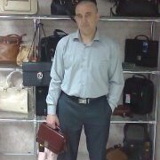 олег, 49, Юбилейный