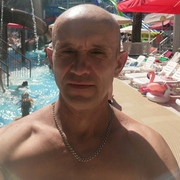 Александр, 42, Москва