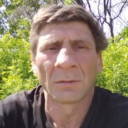 Андрей, 45, Горшечное