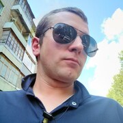 Юрий, 34, Пикалёво