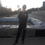Александр, 32, Ивня