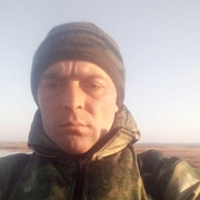 Иван, 30, Нижняя Омка