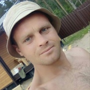 Дмитрий, 31, Псков