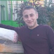 Александр, 26, Рыльск