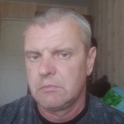 евгений 46 лет (Лев) хочет познакомиться в Базарном Сызгане