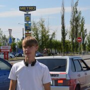 Николай, 25, Волжский