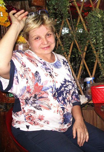 Моя фотография - Елена, 72 из Санкт-Петербург (@elena342052)