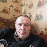 Александр, 44, Гагарин