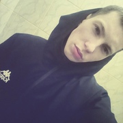 виталий, 22, Слободской