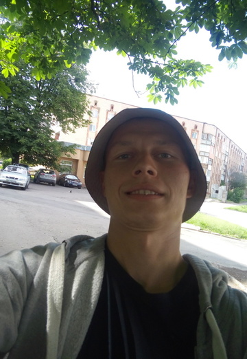 Моя фотография - Юрий, 26 из Ровно (@uriy139403)