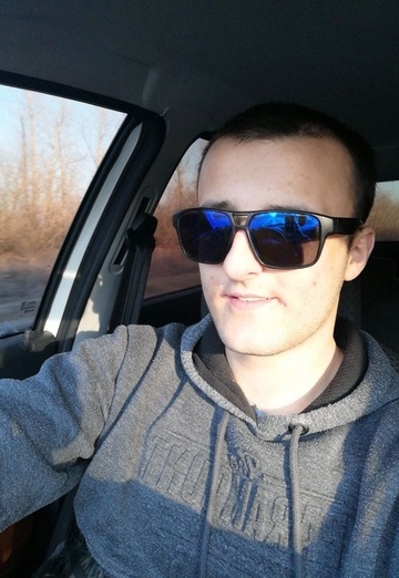 Моя фотография - Евгений, 25 из Щекино (@psixopatt1998)
