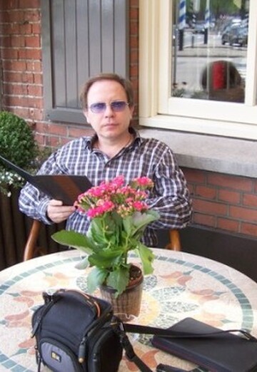 La mia foto - Gena Lukyanov, 64 di Bonn (@genalukyanov)