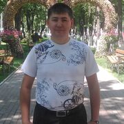Александр, 38, Элиста
