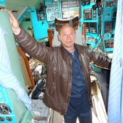 Владимир, 79, Монды