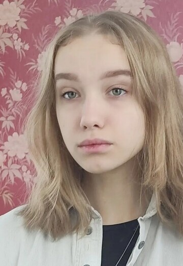 Моя фотография - Алиса, 19 из Екатеринбург (@lanoroleron)
