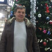 Игорь, 56, Икша