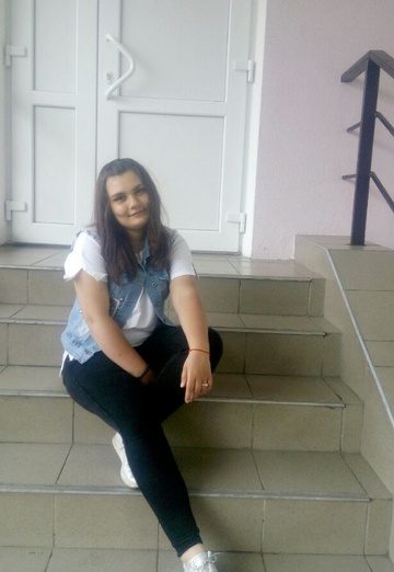 Моя фотография - Наташа, 28 из Хмельницкий (@natasha61421)
