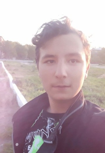 Моя фотография - Эрик, 19 из Ташкент (@erik12413)