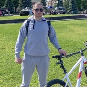 Аркадий, 32, Казань