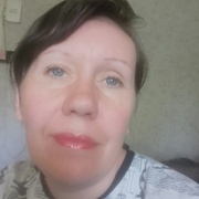 Оля, 40, Красноуральск