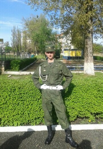 Моя фотография - Алексей, 29 из Семикаракорск (@aleksey380451)