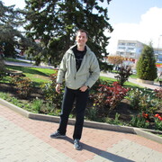 Дмитрий, 44, Берендеево