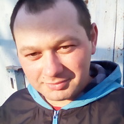 виктор, 36, Короча