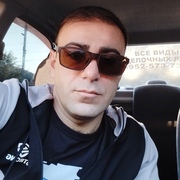 Айк Хачатарян, 31, Лобня