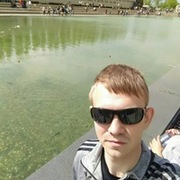 Максим, 27, Волжский