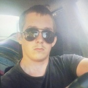 Валерий, 21, Еманжелинск