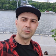 Андрей, 31, Мирный (Архангельская обл.)