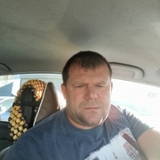 Василий, 46, Февральск