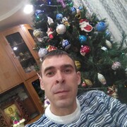 Начать знакомство с пользователем Денис 41 год (Рыбы) в Бикине