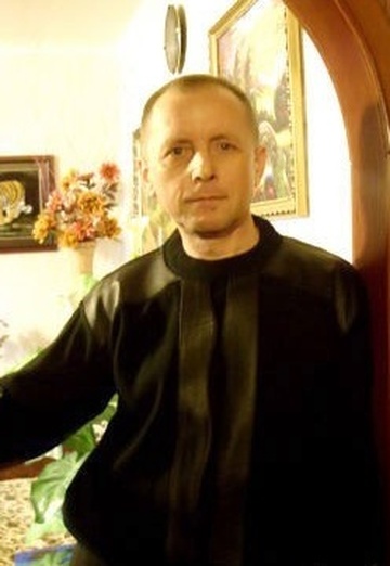 Моя фотография - Валерий, 60 из Харцызск (@valeriy51229)